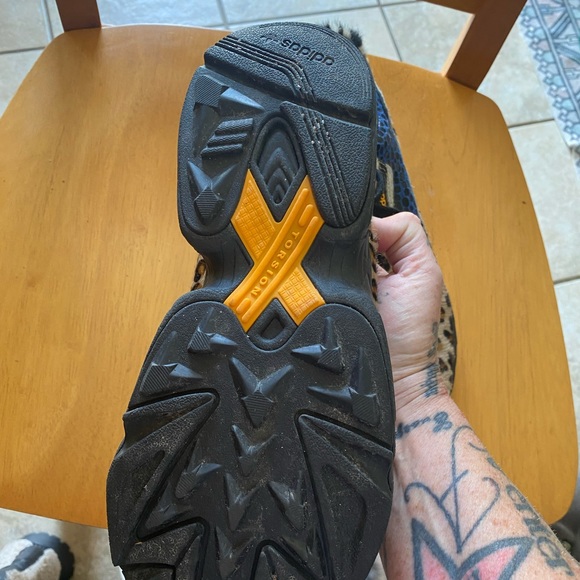 Adidas sneakers - Picture 5 of 6